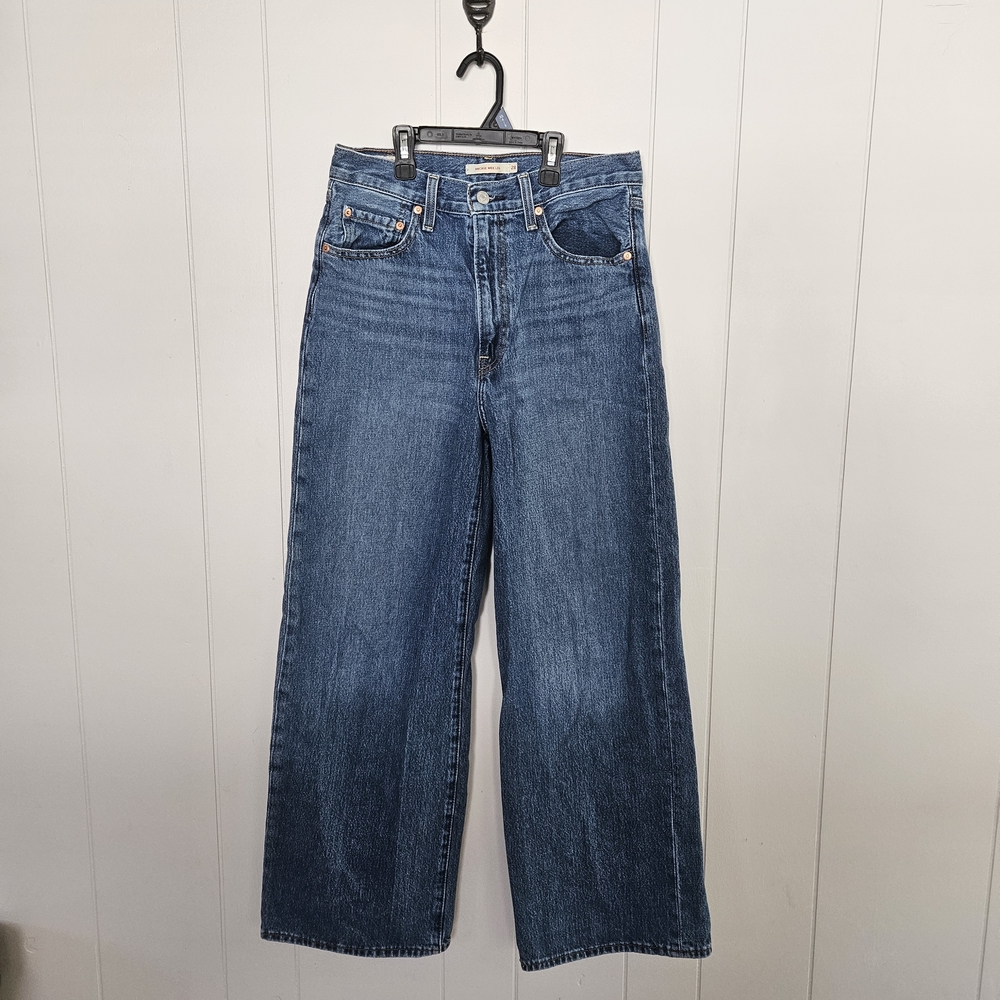 Levi's High Waist Wide Leg Women's Jeans Size 28